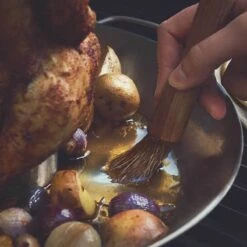 Burnhard Kiphouder - Chicken Roaster - RVS - 30,5 X 3,9 Cm -Keukengrill Winkel 1200x1200 128