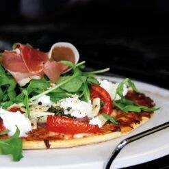 Pizzasteen BBQ & Oven | Pizzaplaat Voor De Lekkerste Bereiding Van Een Pizza Op Jouw Barbecue Of In De Oven | Pizza Stone Rond | Medium (33 Cm) -Keukengrill Winkel 1200x1200 312