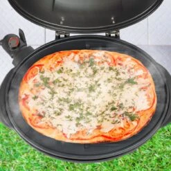 KitchenBrothers Elektrische BBQ - Met Grillplaat - Anti-aanbaklaag - Incl. Plank/Houders - Grilloppervlak 46,5x33,8cm - Tot 300°C - 2400W - Zwart 15 KitchenBrothers Elektrische BBQ - Met Grillplaat - Anti-aanbaklaag - Incl. Plank/Houders - Grilloppervlak 46,5x33,8cm - Tot 300°C - 2400W - Zwart -Keukengrill Winkel 1200x1200 479