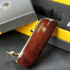Cohiba® Sigarenaansteker - Sigarenboor - Sigaren - Sigaar - Cohiba Aansteker - Sigarenboor - Sigaren Accessoires - Sigarenknipper - Sigaar Aansteker - Cohiba - Incl. Luxe Geschenkdoos - Rood -Keukengrill Winkel 1200x1200 67