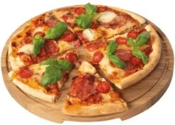 Boska Pizzaplank Friends L - BBQ Accessoires - Eikenhout - Handige Opvanggeul - Ø 34 Cm 21 Boska Pizzaplank Friends L - BBQ Accessoires - Eikenhout - Handige Opvanggeul - Ø 34 Cm -Keukengrill Winkel 1200x857 1