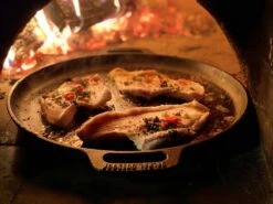 Valhal Outdoor Skillet / Plancha / Koekenpan - Gietijzer - Diameter 35cm, Twee Handvatten, VH35F 31 Valhal Outdoor Skillet / Plancha / Koekenpan - Gietijzer - Diameter 35cm, Twee Handvatten, VH35F -Keukengrill Winkel 1200x900 3