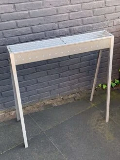 Spiedini Saté-bbq Bali 80 - Saté Houtskoolbarbecue Met Horizontaal Rooster - 80 Cm Lang, 11 Cm Breed - Materiaal: Gealuminiseerd Ijzer -Keukengrill Winkel 899x1200 12